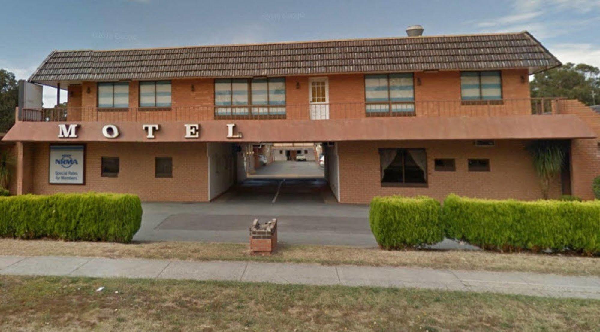 Canberra Lyneham Motor Inn Екстериор снимка